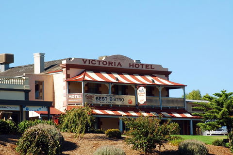 Victoria Hotel Strathalbyn - Gold Coast 4U 9