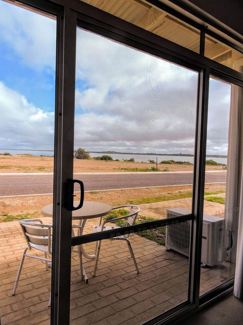 Highway One Motel - 1 Gold Coast 12