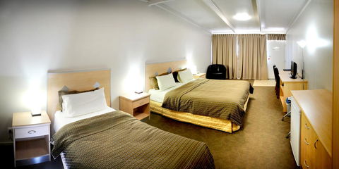 Highway One Motel - 1 Gold Coast 36