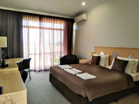 Highway One Motel - 1 Gold Coast 10