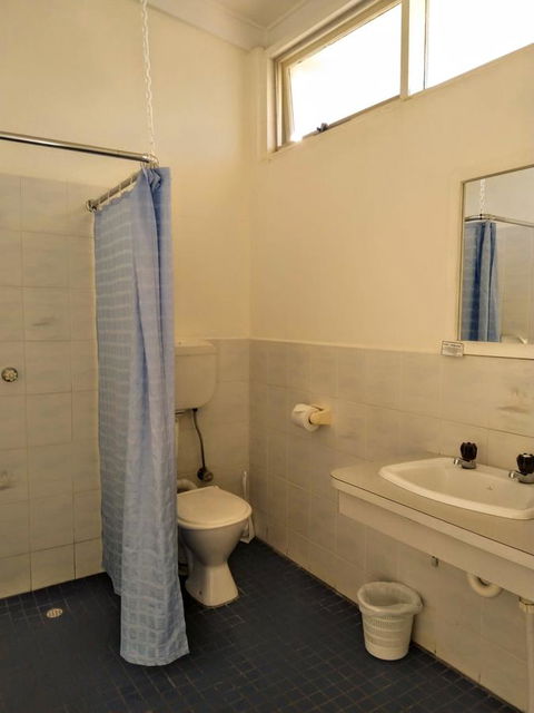 Highway One Motel - 1 Gold Coast 23