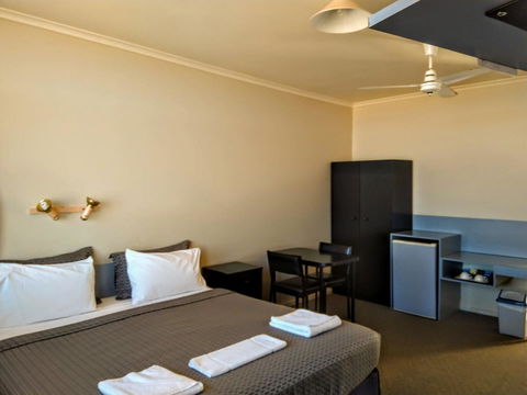 Highway One Motel - 1 Gold Coast 24