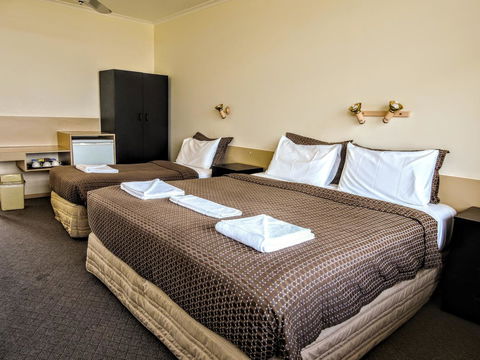 Highway One Motel - 1 Gold Coast 26