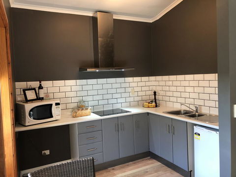 Amande Bed And Breakfast - Accommodation Gold Coast 2