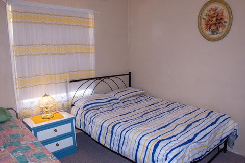 Kimba Units - Accommodation Gold Coast 14