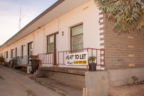 Kimba Units - Accommodation Gold Coast 2