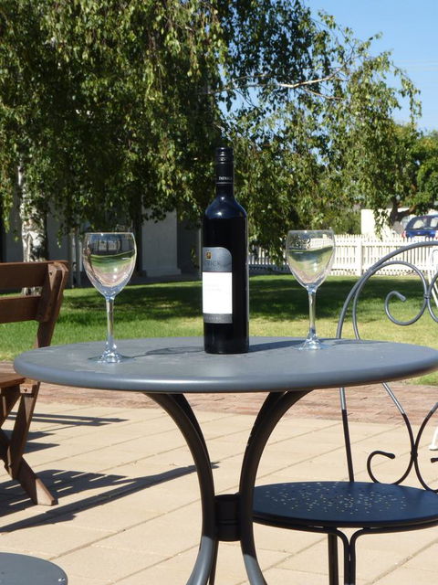 Coonawarra Motor Lodge - Accommodation Gold Coast 4