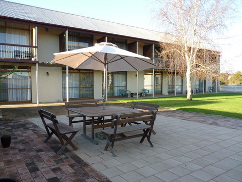 Coonawarra Motor Lodge - Accommodation Gold Coast 3