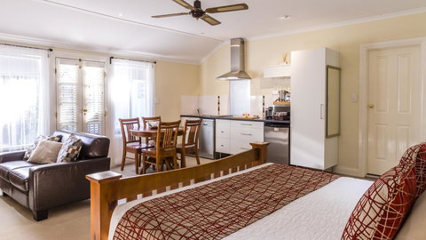 One Tree Bed And Breakfast - Accommodation Gold Coast 17