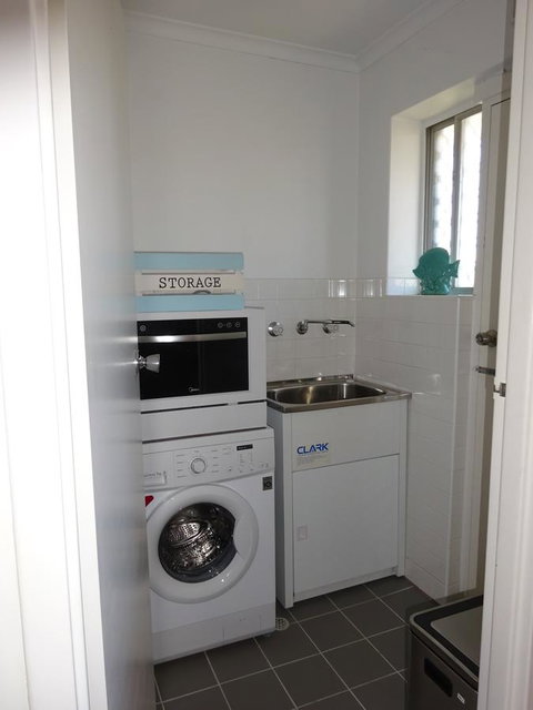 Aurora Holiday Apartment @West Beach - 1 Gold Coast 24