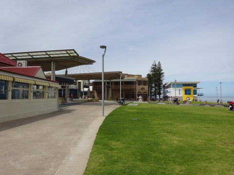 Aurora Holiday Apartment @West Beach - 1 Gold Coast 33