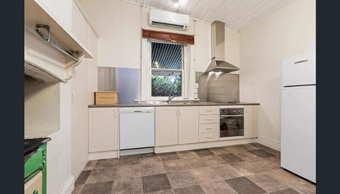 Treasured Memories Cottage - Gold Coast 4U 10