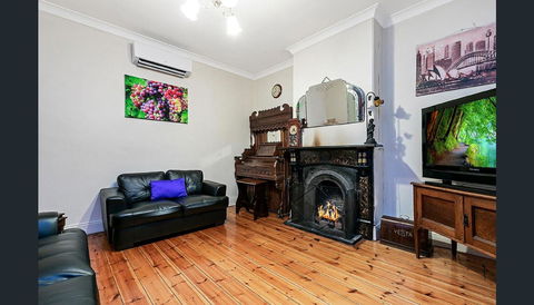 Treasured Memories Cottage - Gold Coast 4U 5