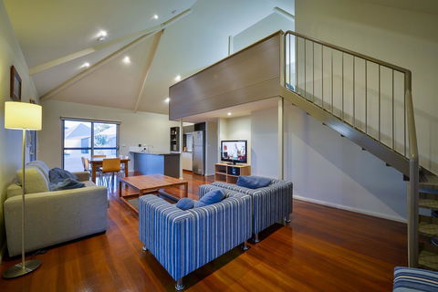 Exmouth Escape Resort - Gold Coast 4U 8