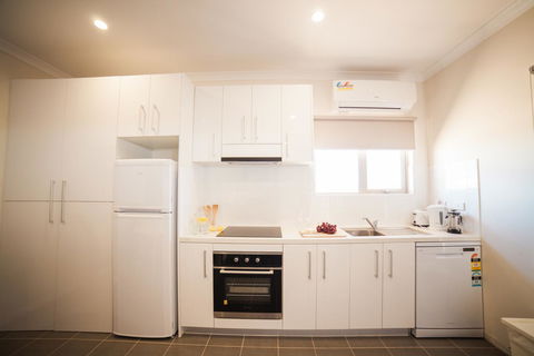 Exmouth Escape Resort - Gold Coast 4U 30