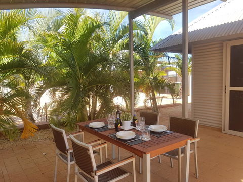 Exmouth Escape Resort - Gold Coast 4U 19