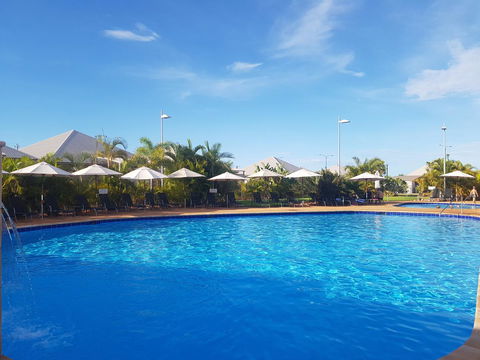 Exmouth Escape Resort - Gold Coast 4U 2