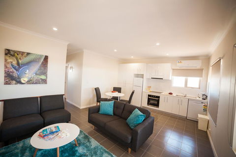 Exmouth Escape Resort - Gold Coast 4U 35