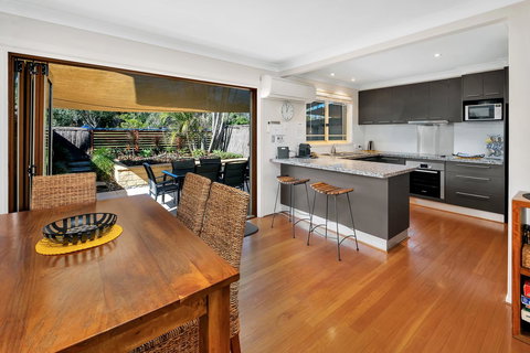 Casuarina 1 - Accommodation Gold Coast 4