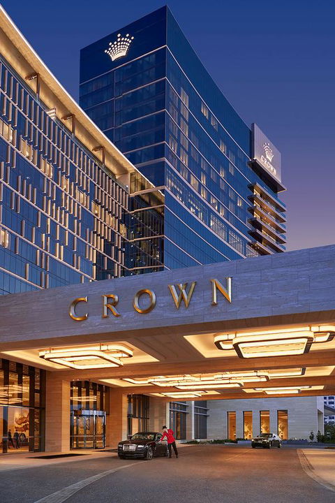 Crown Towers Perth - 1 Gold Coast 8