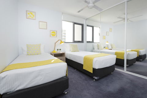 Sevan Apartments Forster - 1 Gold Coast 3