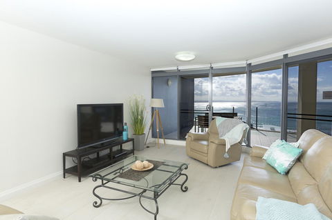 Sevan Apartments Forster - 1 Gold Coast 9