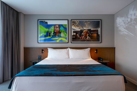 The Adnate Perth - Art Series - Gold Coast 4U 13