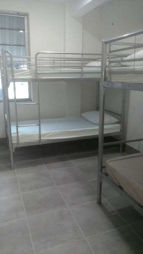 Perth City Backpackers Hostel - Note - Valid Passport Required To Check In - Gold Coast 4U 21