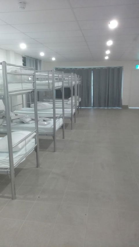 Perth City Backpackers Hostel - Note - Valid Passport Required To Check In - Gold Coast 4U 19