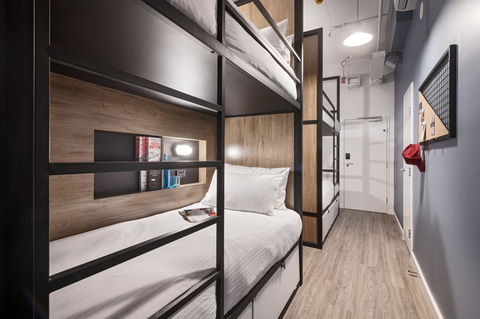 Hostel G Perth - 1 Gold Coast 2