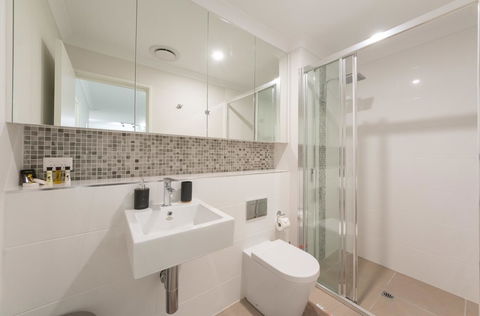 Yaran Suites - Accommodation Gold Coast 22
