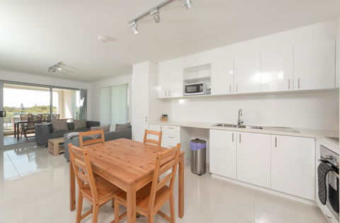 Yaran Suites - Accommodation Gold Coast 42