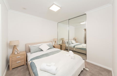 Yaran Suites - Accommodation Gold Coast 44