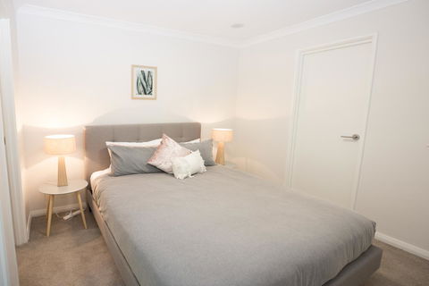 Yaran Suites - Accommodation Gold Coast 8