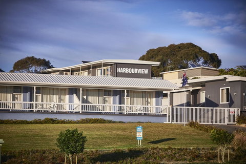 Harbour View Apartments - Accommodation Gold Coast 10