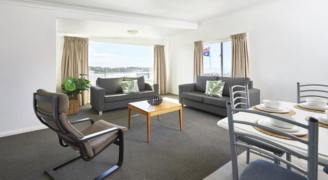 Harbour View Apartments - Accommodation Gold Coast 13