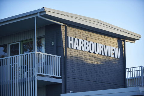 Harbour View Apartments - Accommodation Gold Coast 12
