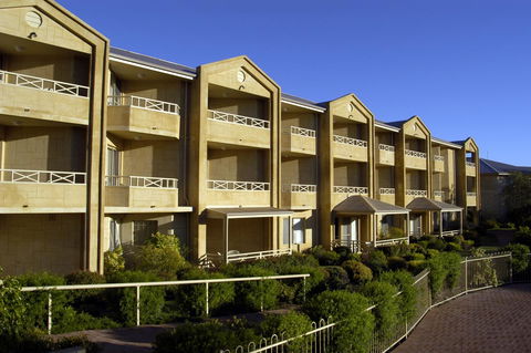 Abbey Beach Resort - 1 Gold Coast 30