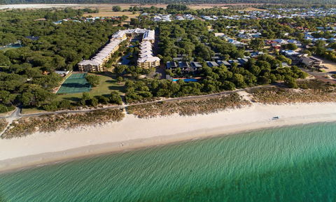 Abbey Beach Resort - 1 Gold Coast 4