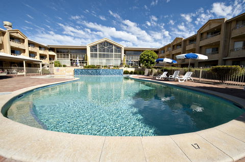 Abbey Beach Resort - 1 Gold Coast 1