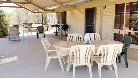 Kanga Cottage - Gold Coast 4U 6