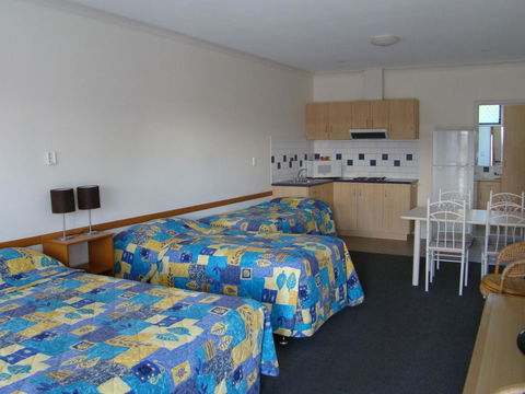 Dunsborough Central Motel - Gold Coast 4U 34