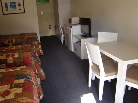Dunsborough Central Motel - Gold Coast 4U 9