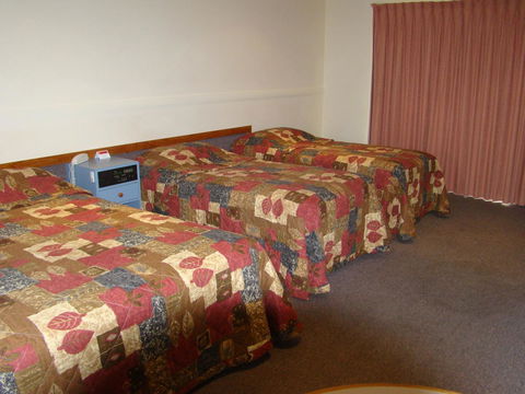 Dunsborough Central Motel - Gold Coast 4U 23