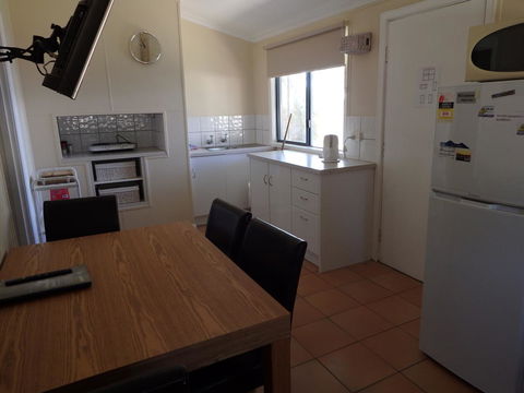 Lazy Lobster Holiday Units & Chalets - Accommodation Gold Coast 6