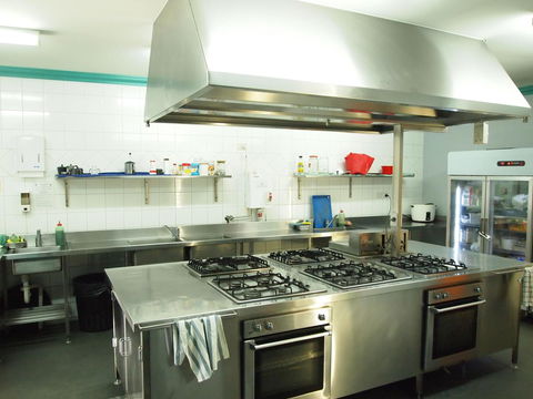 The Emperors Crown Hostel - Gold Coast 4U 28