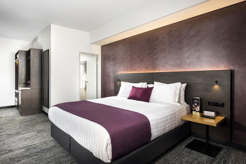 Holiday Inn West Perth, An IHG Hotel - Gold Coast 4U 16