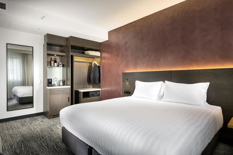Holiday Inn West Perth, An IHG Hotel - Gold Coast 4U 8