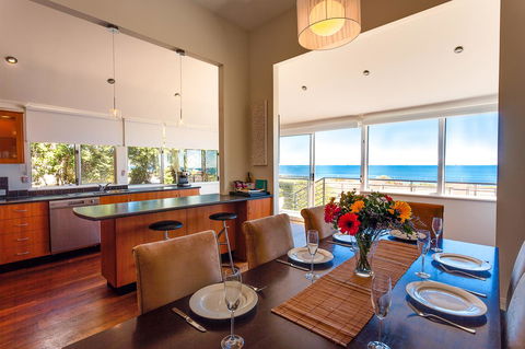 Cottesloe Beach House I - Gold Coast 4U 18