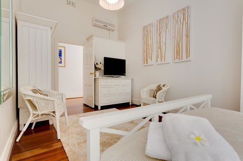 Cottesloe Beach House I - Gold Coast 4U 13